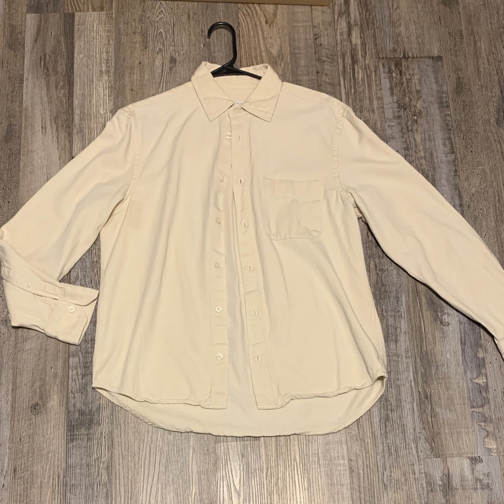 5/$25 Zara Beige Button Down Shirt
